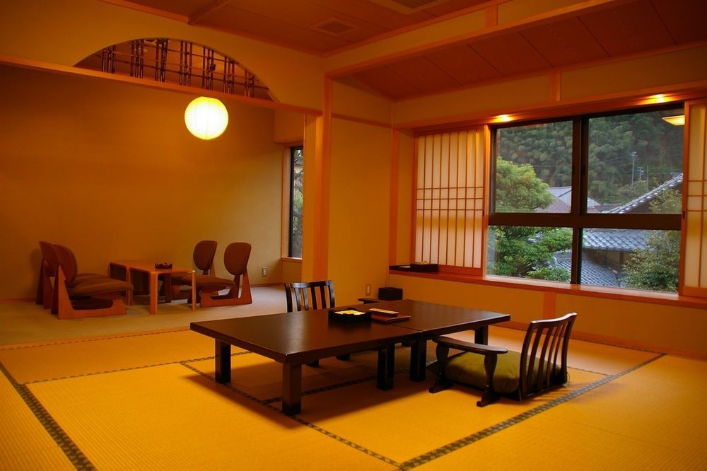 Yutouya Ryokan โทโยคะ ภายนอก รูปภาพ